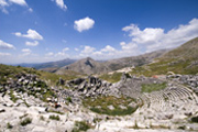 GRAND TOUR