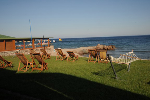 Eden Beach Extra