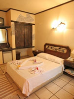 Flora Club Hotel